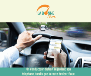 Un conducteur distrait regardant son téléphone, tandis que la route devient floue.